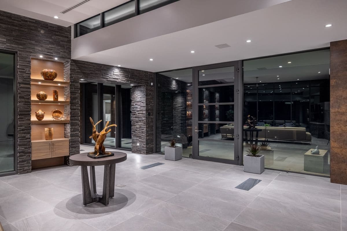Desert Getaway — gallery hall