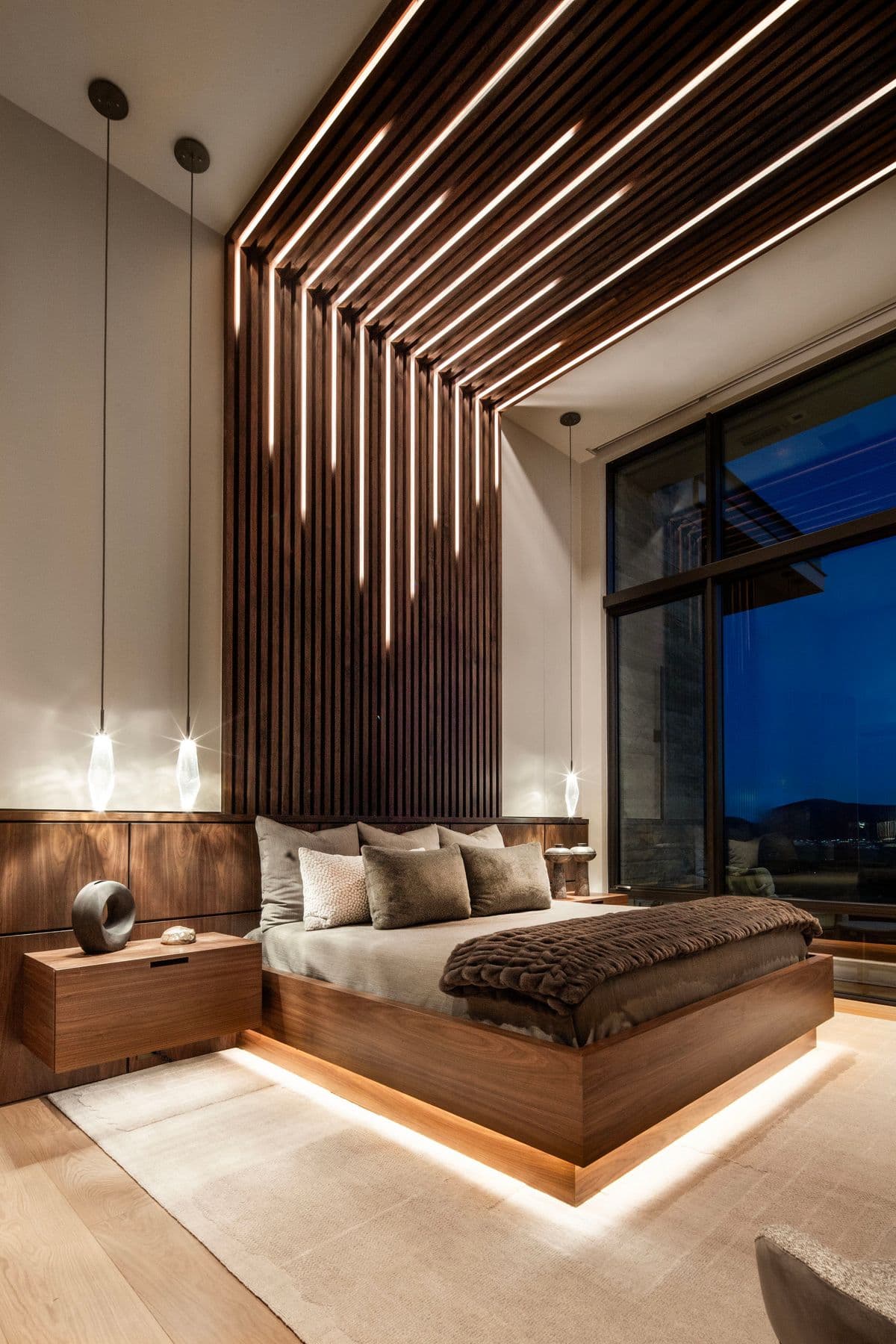 Pinnacle Home — guest suite