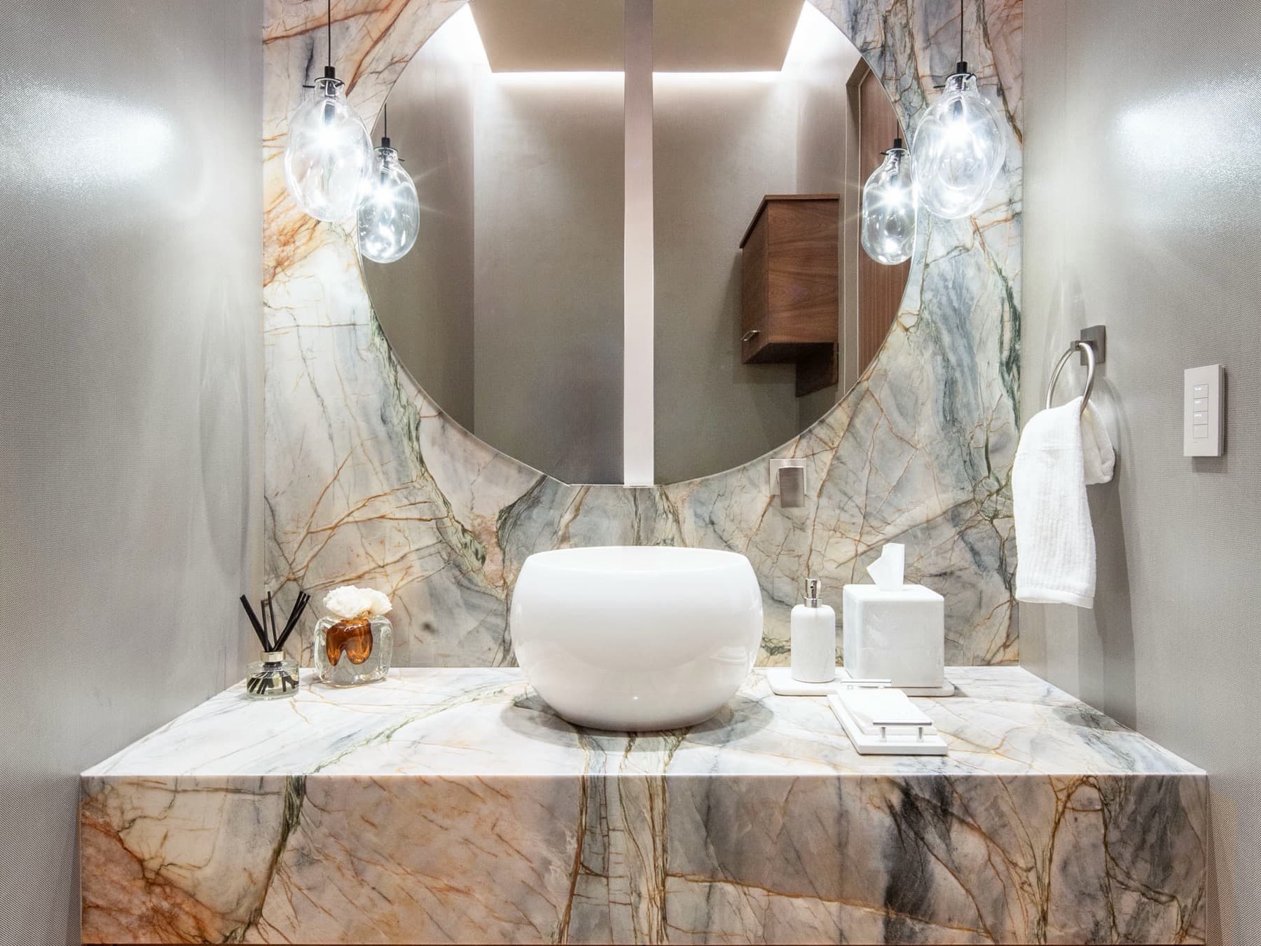 Rising Star — powder room