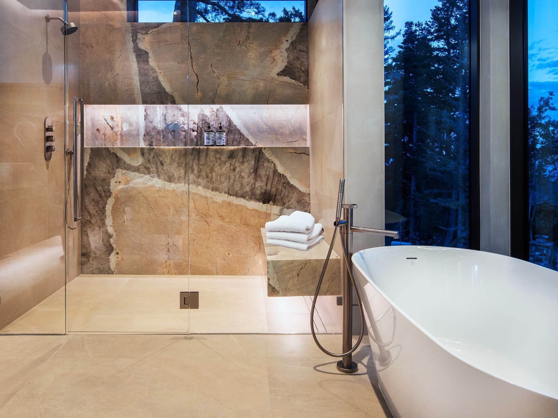 Rising Star — primary bath