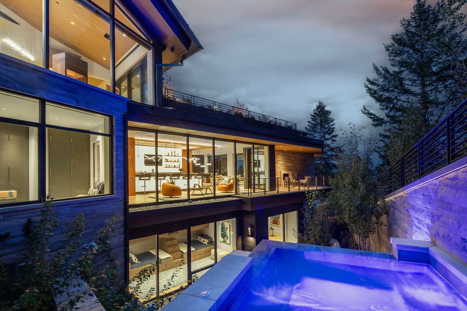 Rising Star — spa