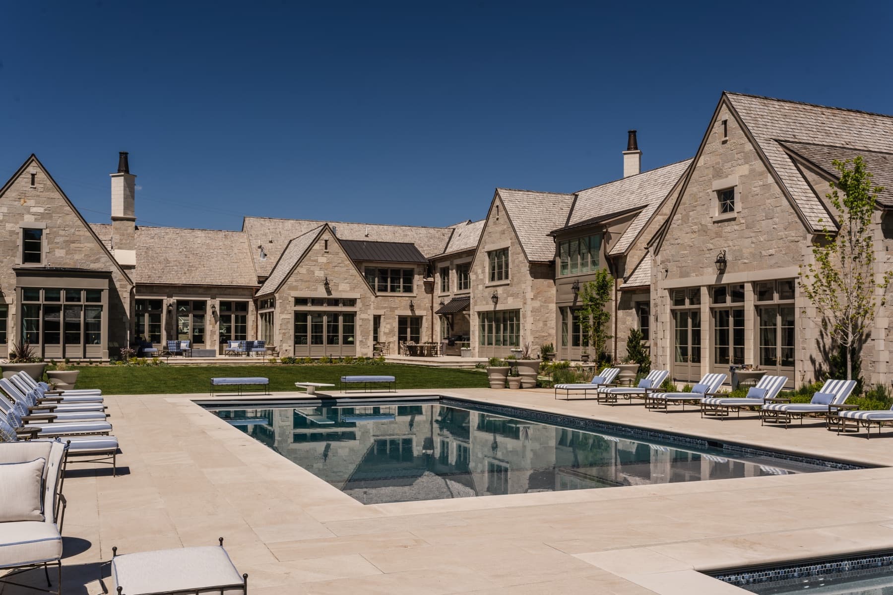 Stone Manor — pool court