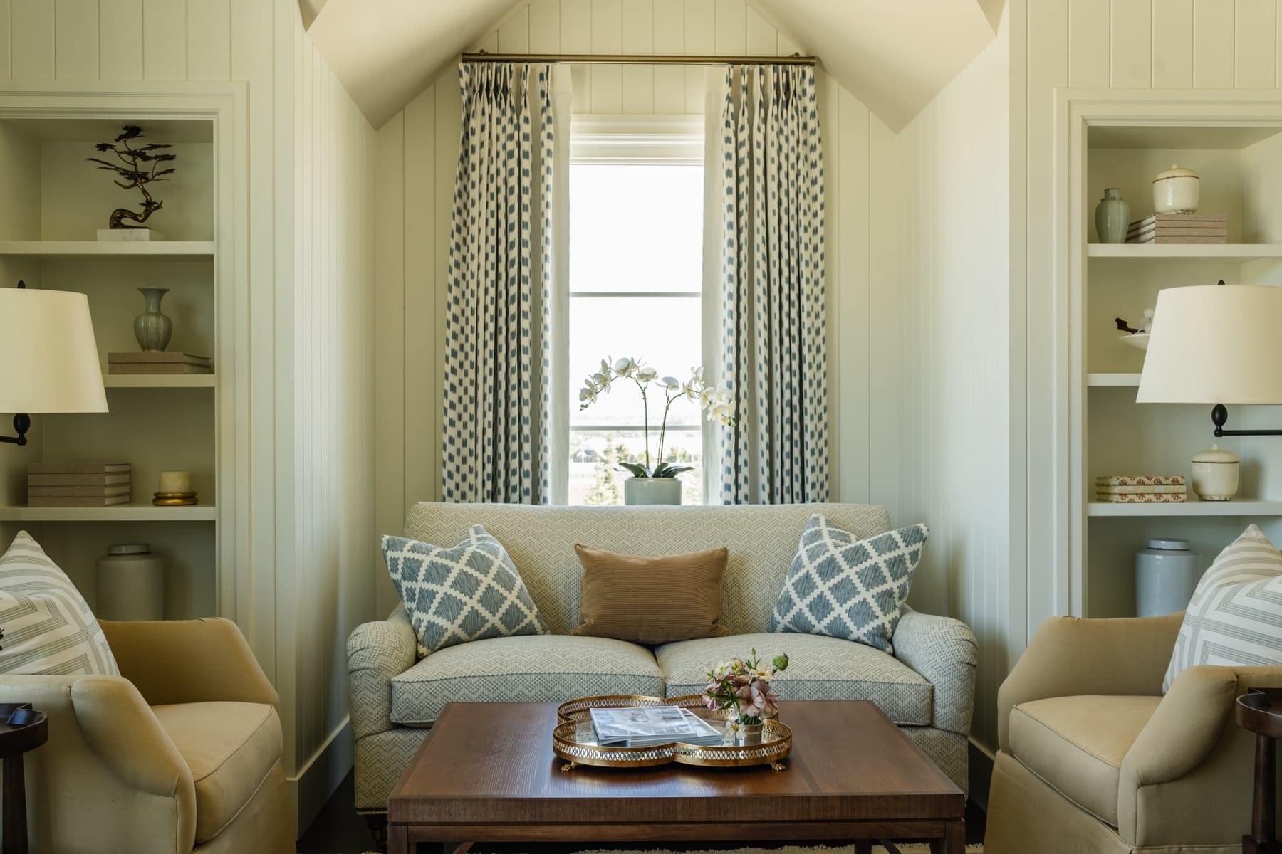 Stone Manor — sitting room