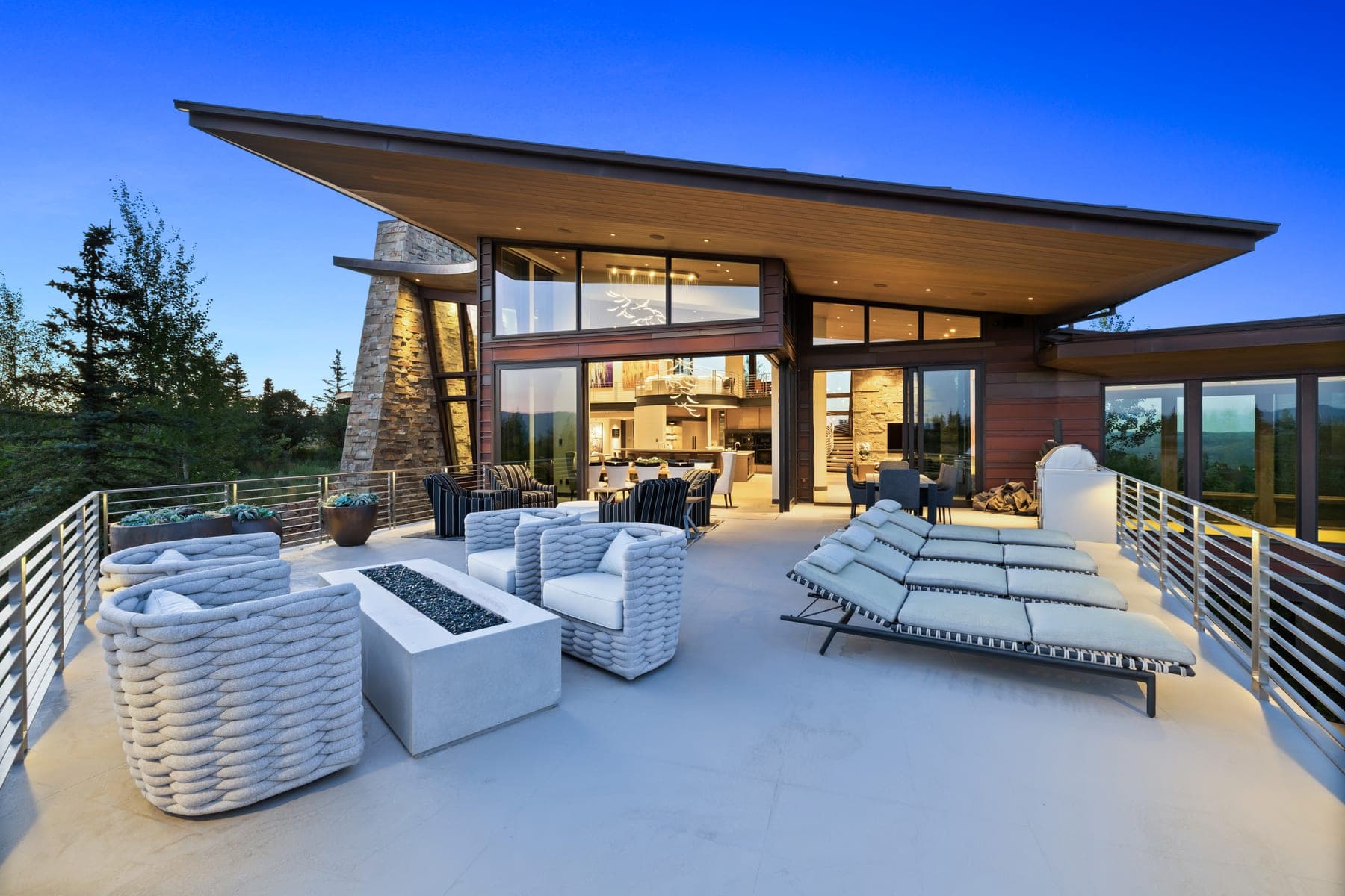 Sunny Ridge — terrace