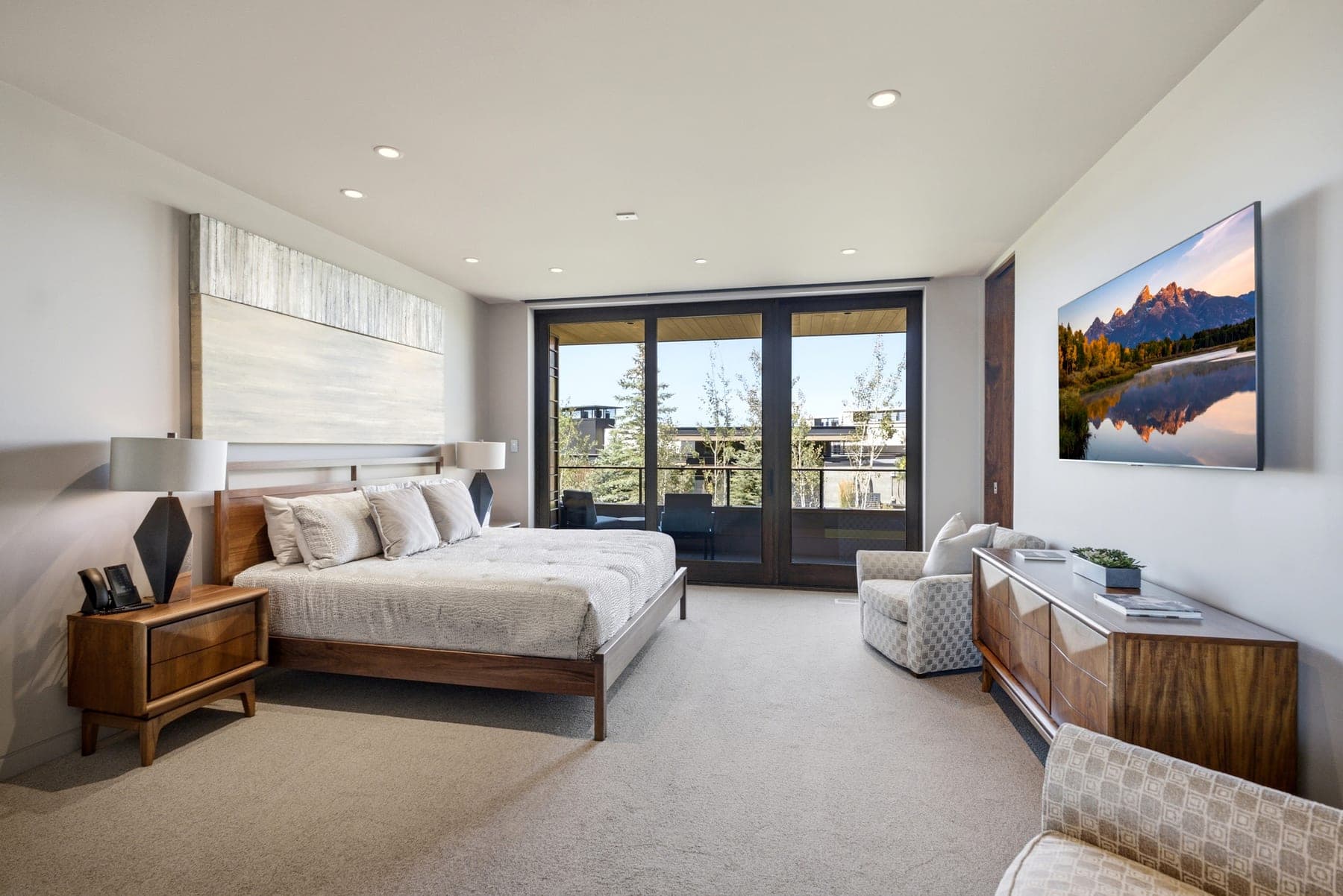 Vandamm Home — bedroom