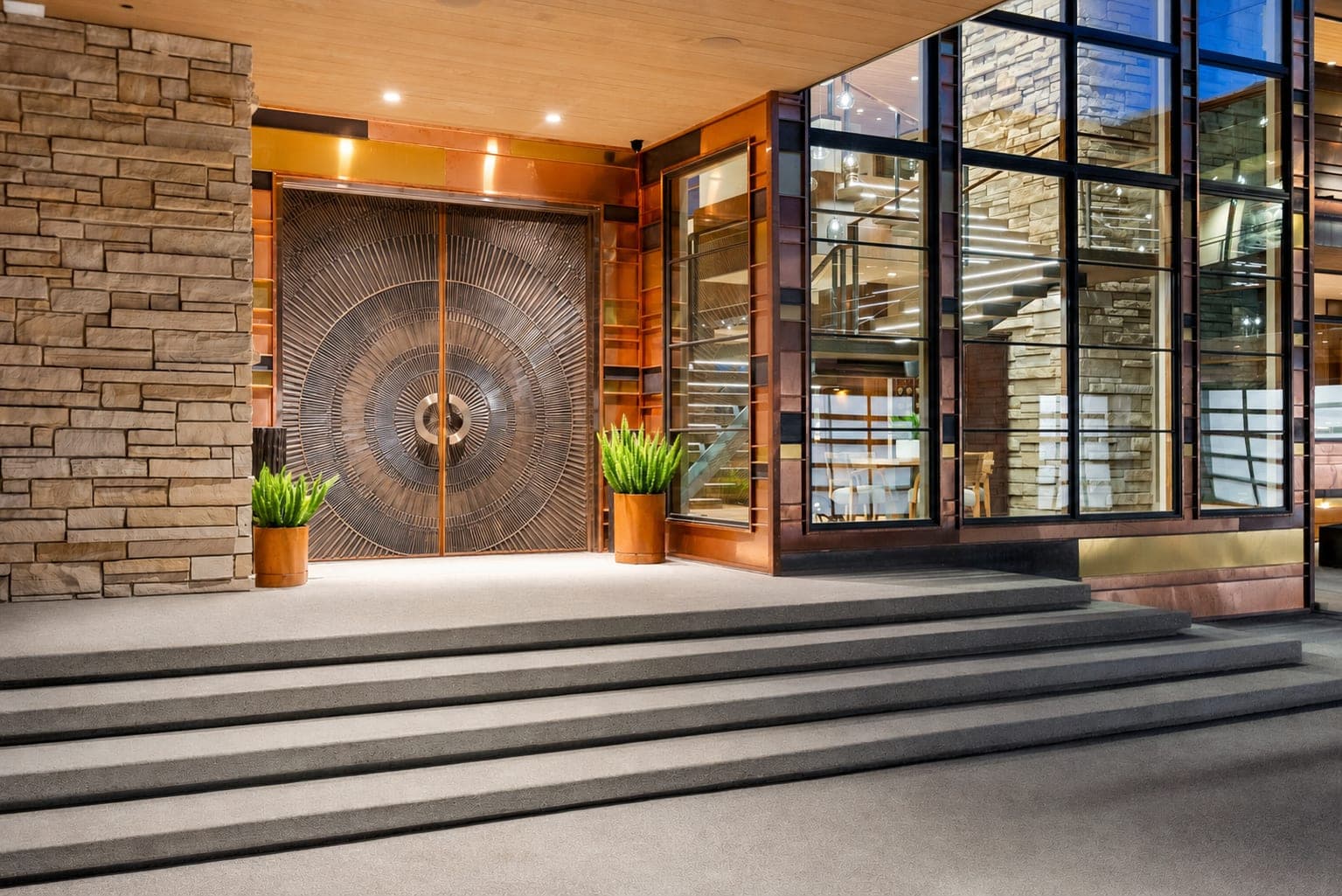 Vandamm Home — entry