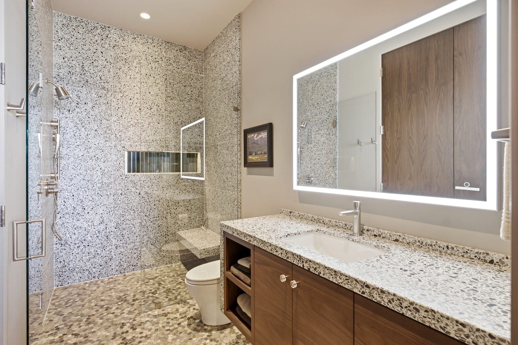 Vandamm Home — guest bath