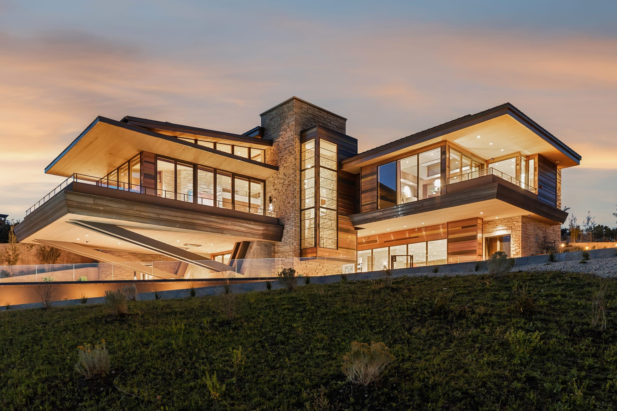 The Vandamm Home, a Build Hill custom home in Park City, at dusk